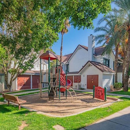 Metro Phx Studio Queen Sleeps 4 Heated Pool Phoenix Eksteriør bilde