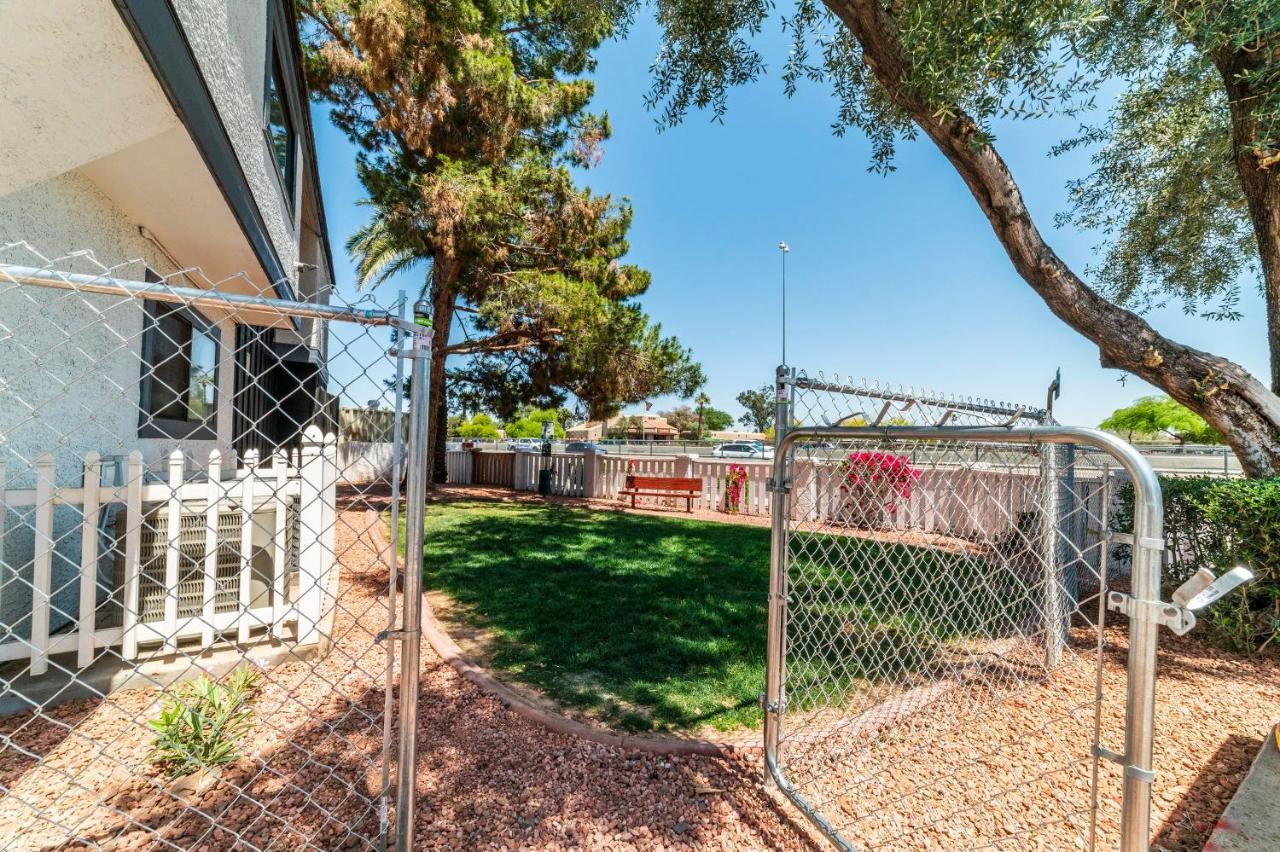 Metro Phx Studio Queen Sleeps 4 Heated Pool Phoenix Eksteriør bilde