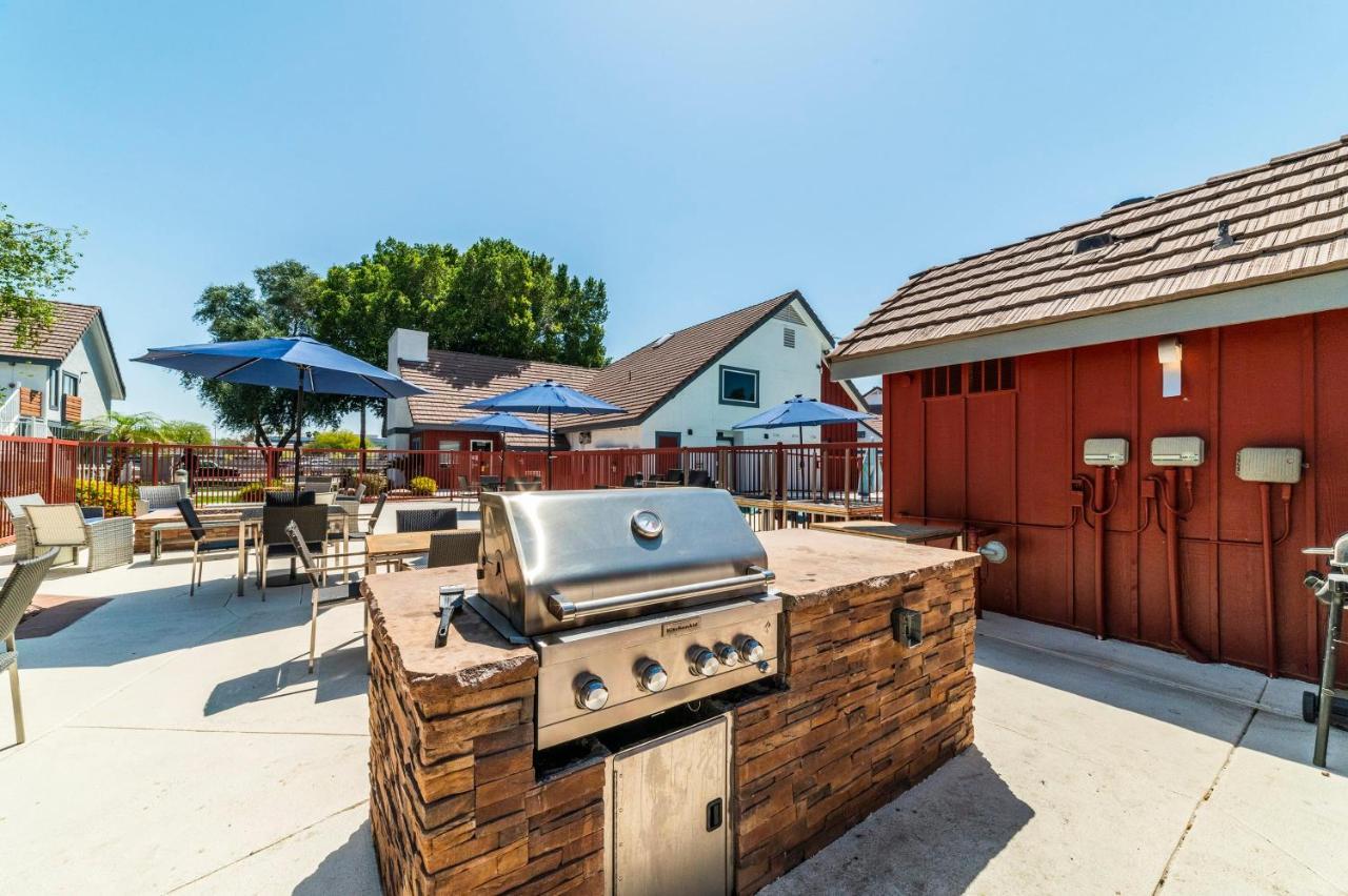 Metro Phx Studio Queen Sleeps 4 Heated Pool Phoenix Eksteriør bilde