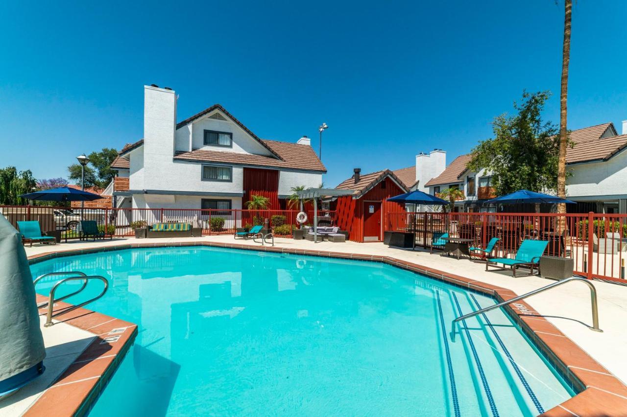 Metro Phx Studio Queen Sleeps 4 Heated Pool Phoenix Eksteriør bilde