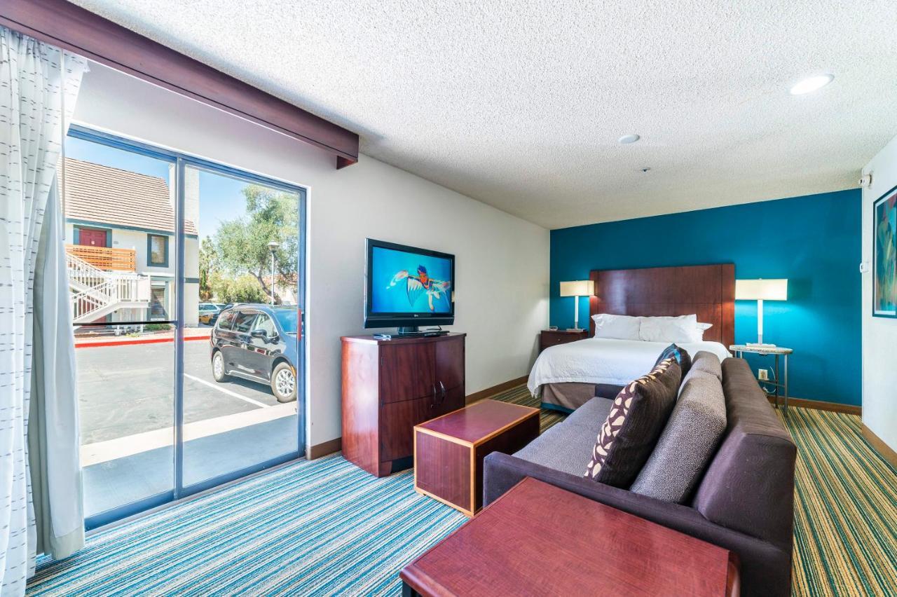 Metro Phx Studio Queen Sleeps 4 Heated Pool Phoenix Eksteriør bilde