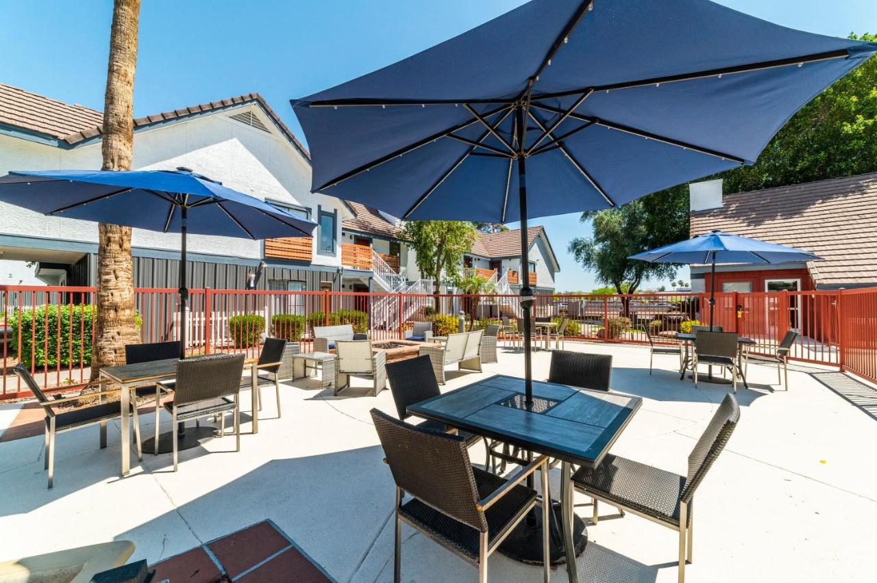 Metro Phx Studio Queen Sleeps 4 Heated Pool Phoenix Eksteriør bilde
